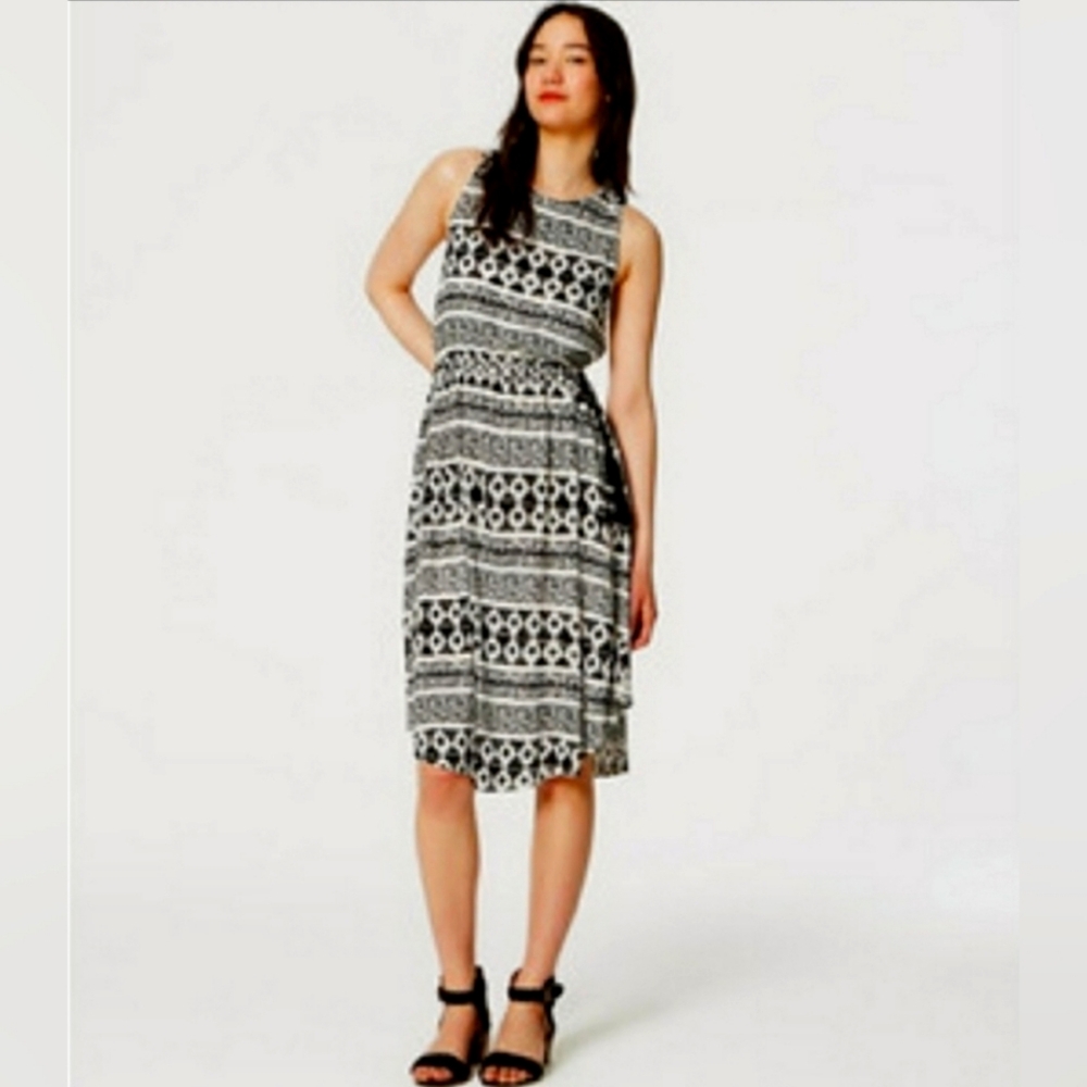 LOFT ikat Print Sleeveless Midi Dress Black And White Size Small